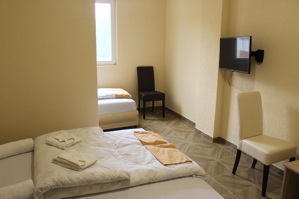 Guesthouse Eko Piva Плужине Екстериор снимка