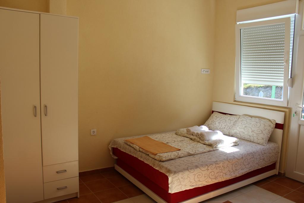 Guesthouse Eko Piva Плужине Екстериор снимка