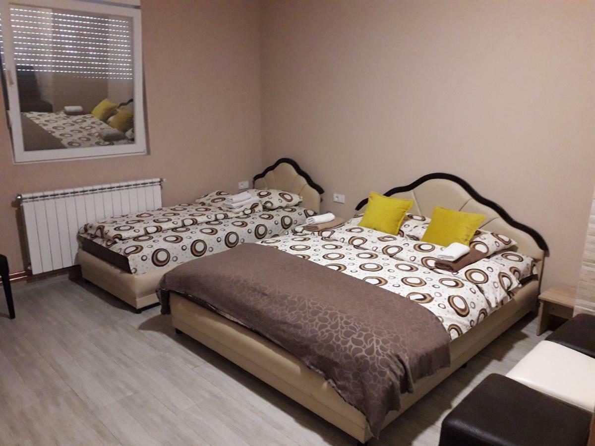 Guesthouse Eko Piva Плужине Екстериор снимка
